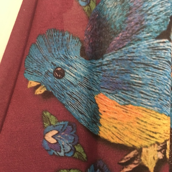 Lezalez Floral Racerback Tank w/great pattern - Picture 2 of 6